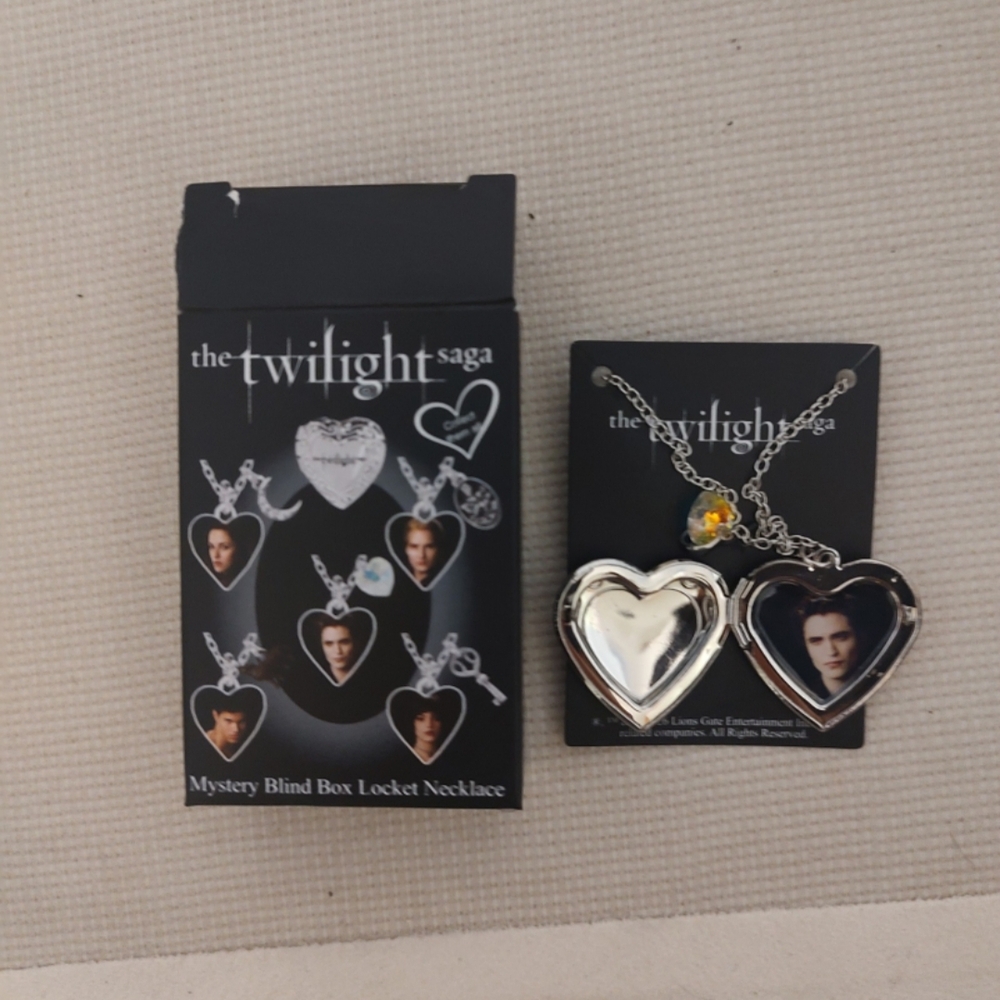 Heart Locket Necklace - Silver